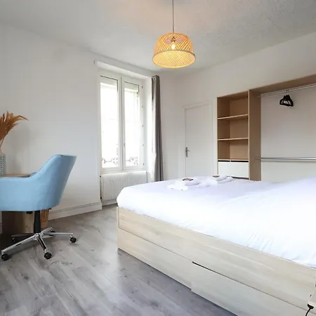 Vernouillet T3 Situe A Deux Pas Du Centre *