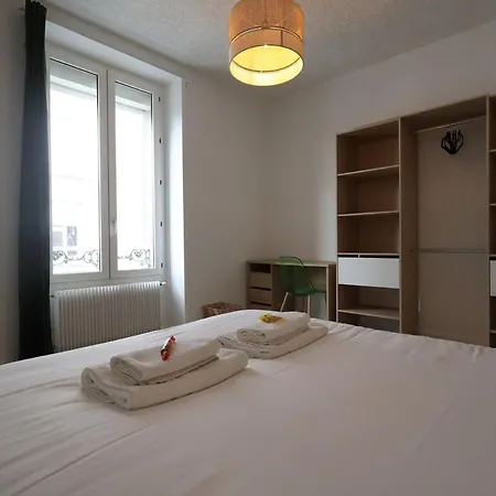 Vernouillet T3 Situe A Deux Pas Du Centre Apartment Reims