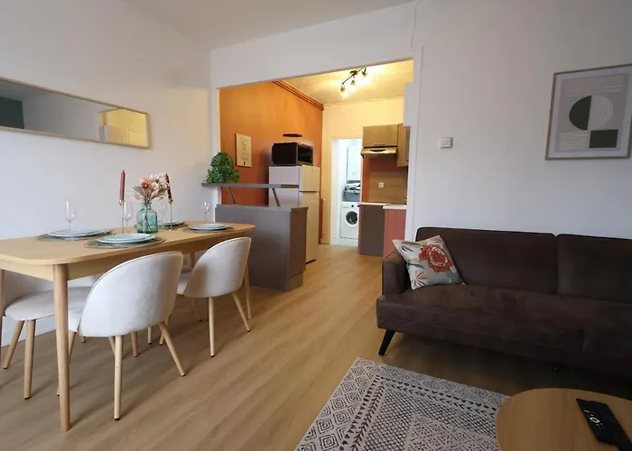 Vernouillet T3 Situe A Deux Pas Du Centre *